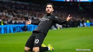 赢得9次对抗（全场最高）