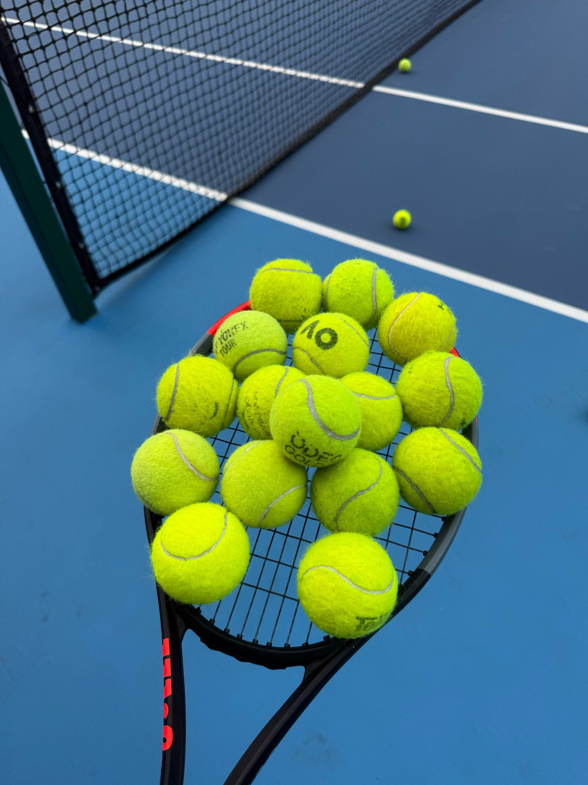 年轻的余依 年轻的余依