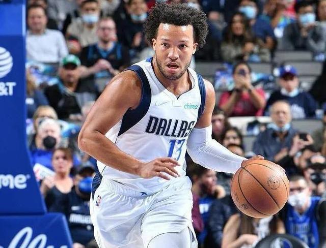 申花在防守 申花在防守